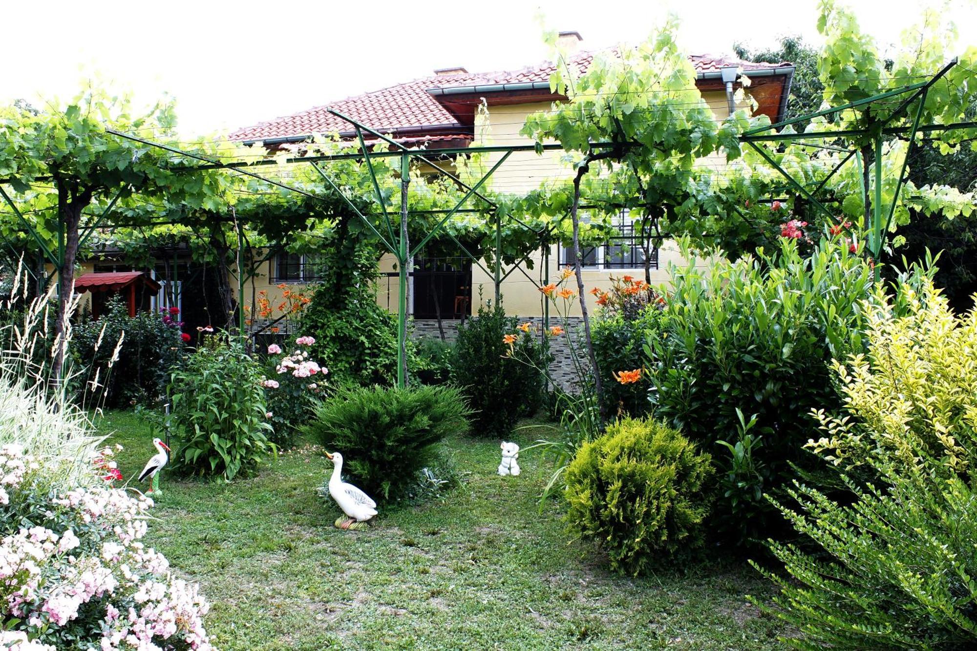 Guesthouse Planinsko Gnezdo Tuzha Exterior photo